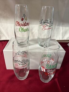 "Christmas Cheer" Christmas Steamless Wine Glasses Set Of 4-9.6 Oz. 286 Ml.-NEW
